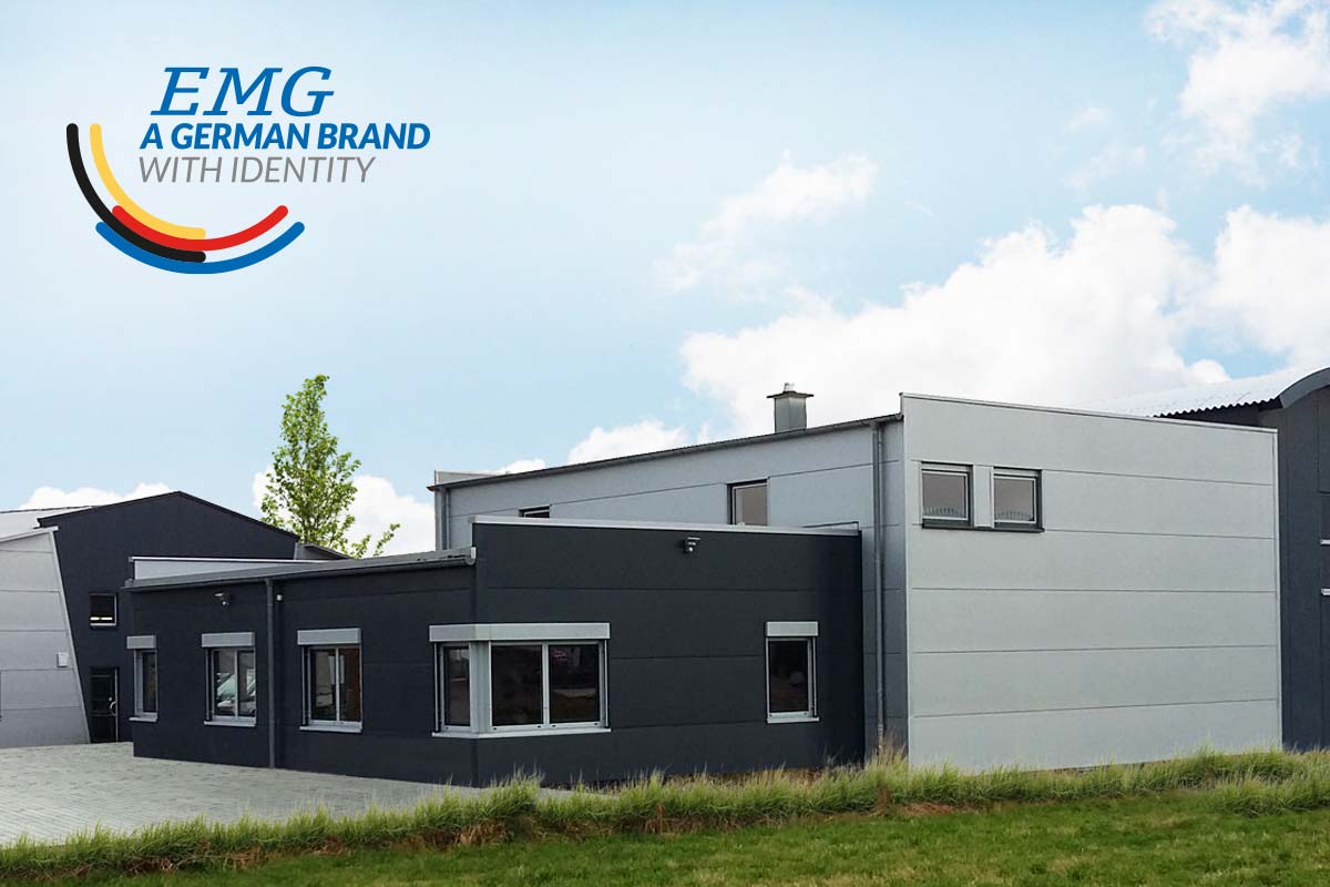 EMG Firmengebäude Steinhagen Verkaufsausstellung Elektromobile